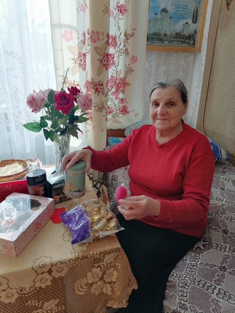 Более тысячи сотрудников ОМК приняли участие в благотворительной акции «С любовью в сердце»