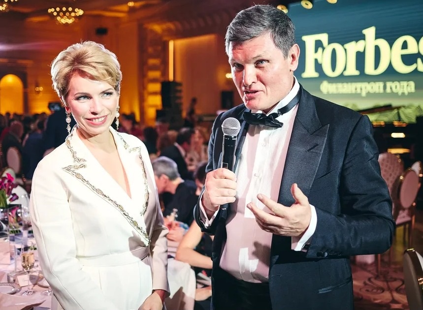 Ирине и Анатолию Седых вручили премию Forbes за развитие культуры и благотворительности