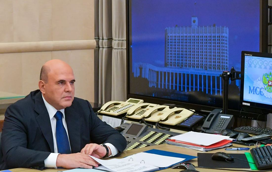 Мишустин анонсировал рост зарплат за счет повышения МРОТ
