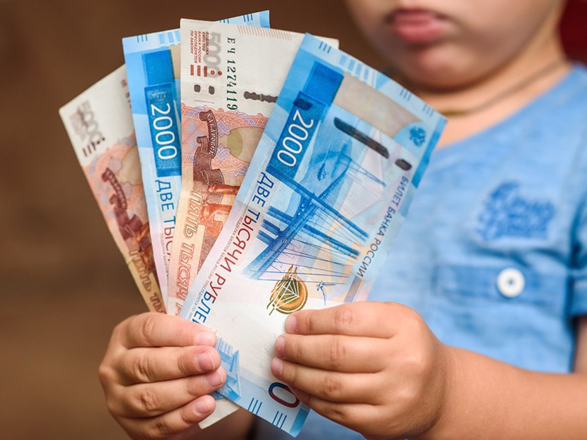 Более 530 миллионов рублей будет дополнительно направлено на выплаты семьям с детьми в Нижегородской области