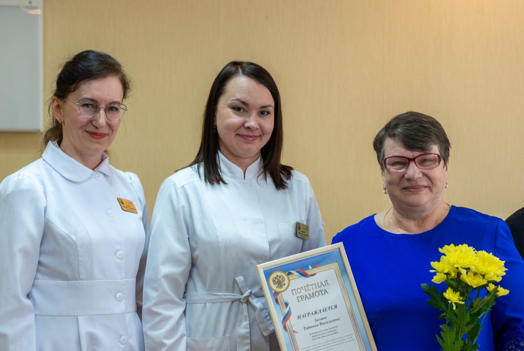 В Выксунской ЦРБ поздравили медсестёр