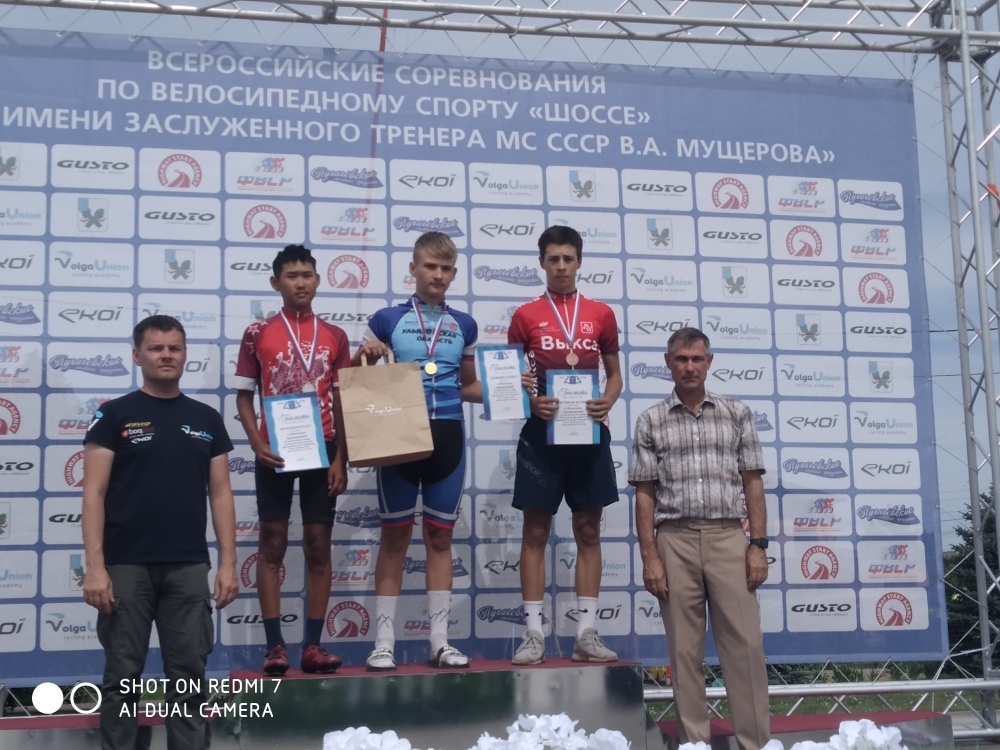 В Саратовской области проходили Всероссийские и областные соревнования по велоспорту