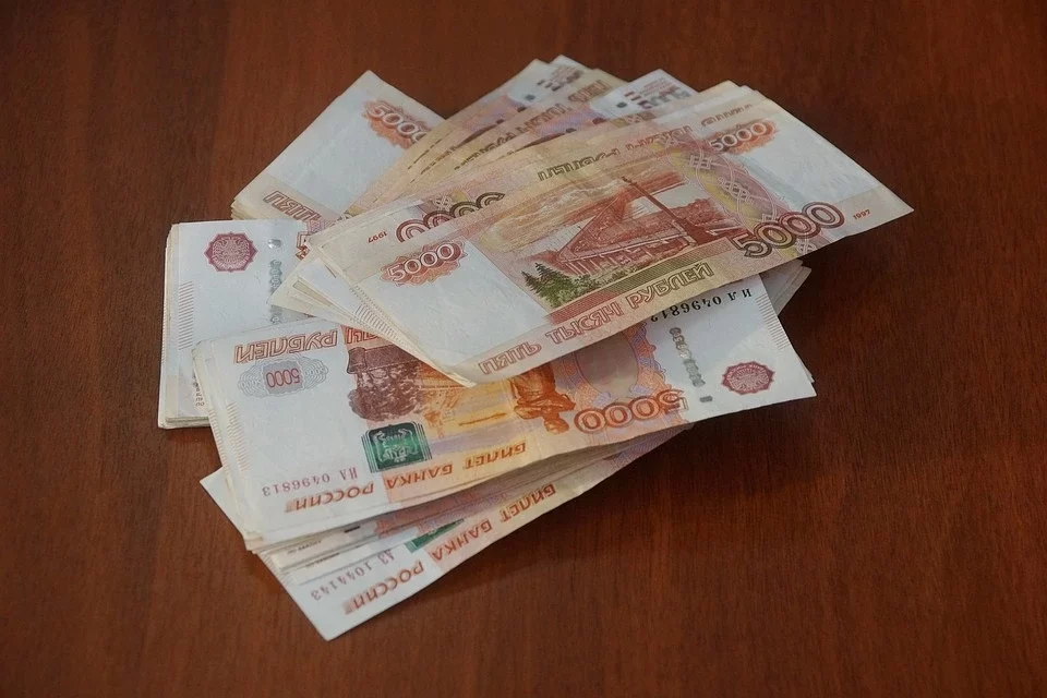 С выксунца взыскании 300 тысяч рублей задолженностей по штрафам ГИБДД