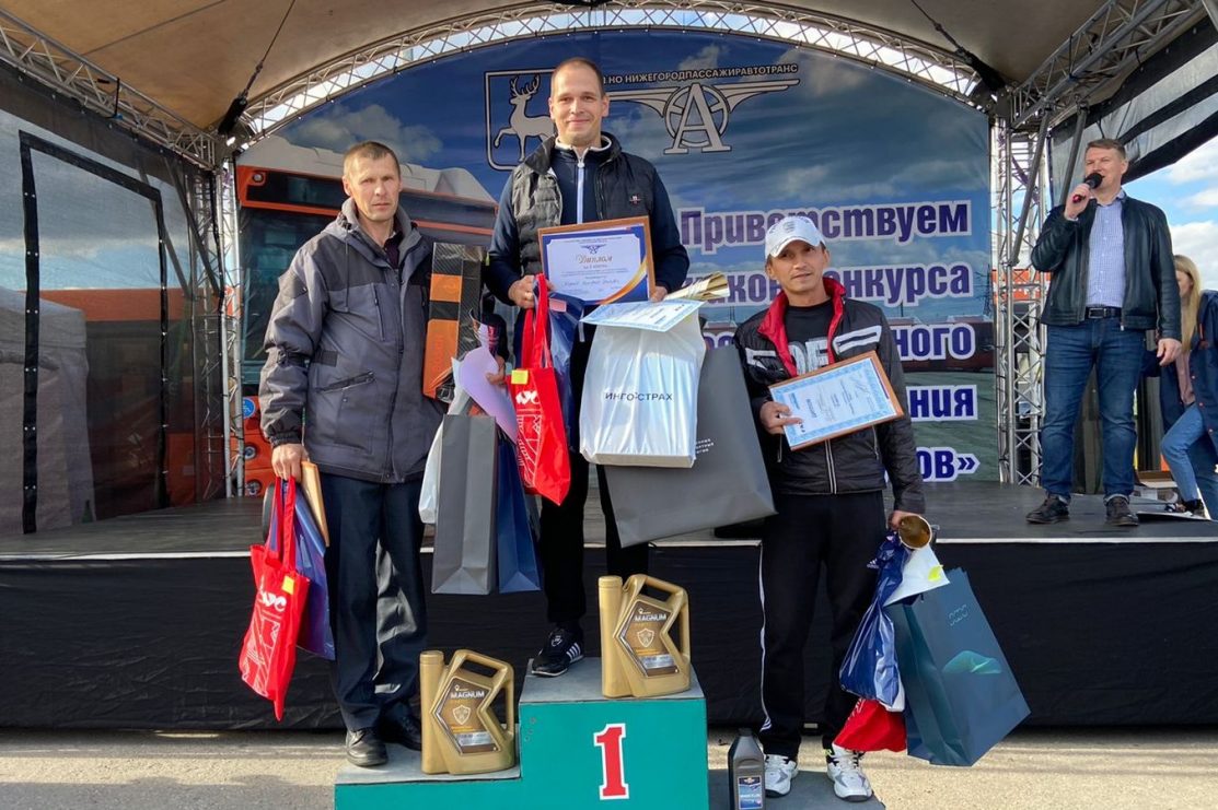 Лучшим водителем автобуса ПАЗ в Нижегородской области стал выксунец Алексей Хохлов