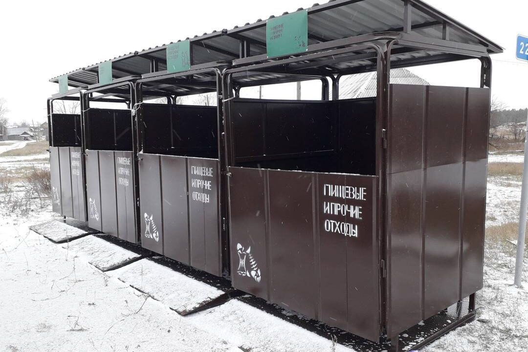 В Выксе установлены новые контейнеры и бункеры для твердых коммунальных отходов
