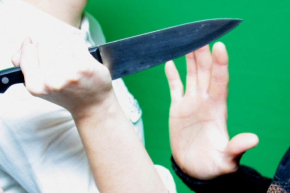 Жительница Выксы ударила ножом спящего мужа из-за ревности