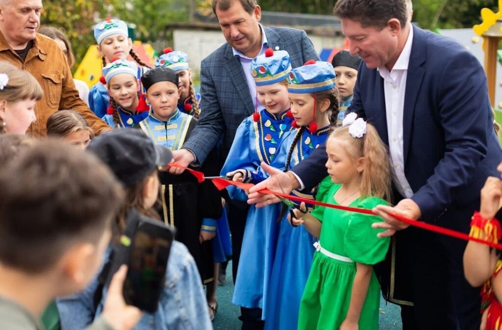 Многофункциональная детская площадка за 18 млн рублей открылась в Выксе