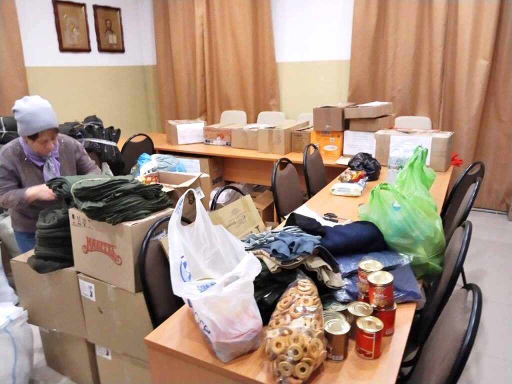 Выксунская епархия передала гуманитарную помощь для военнослужащих