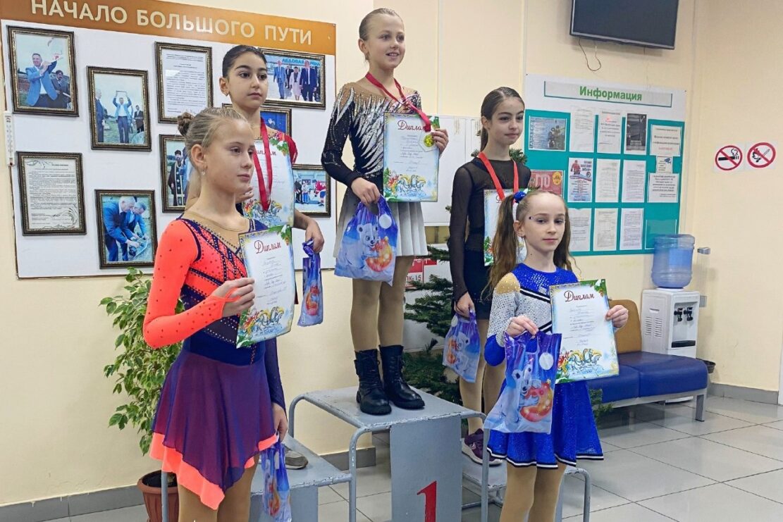 Фигуристы «Спартака» открыли сезон пятью медалями!