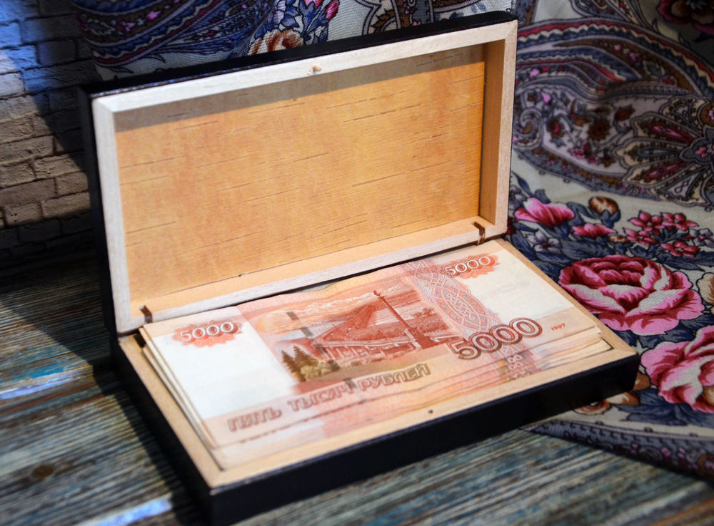 В Выксе у молодоженов украли миллион рублей сразу после свадьбы