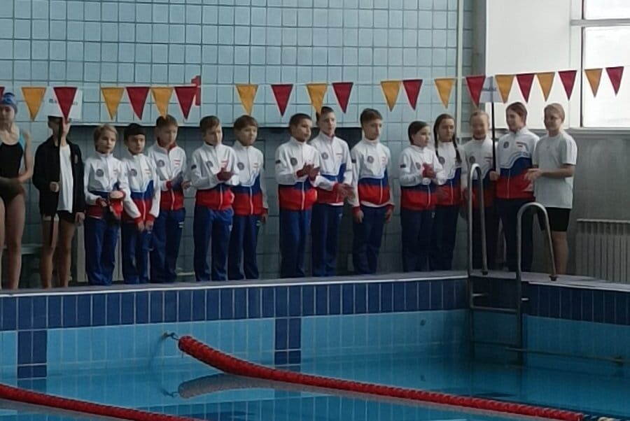 В Навашино прошли соревнования по плаванию «Зимние старты»