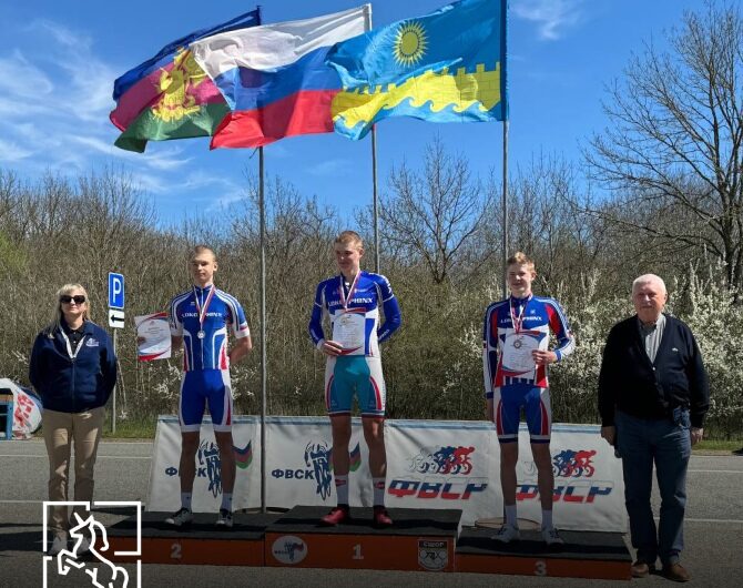 Выксунец Кирилл Блохин стал призером Всероссийской велогонки в Анапе
