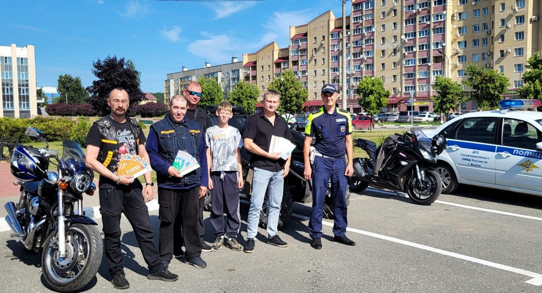 «Мотолето без жертв»: в Выксе прошла акция ГИБДД и байкеров против юных гонщиков