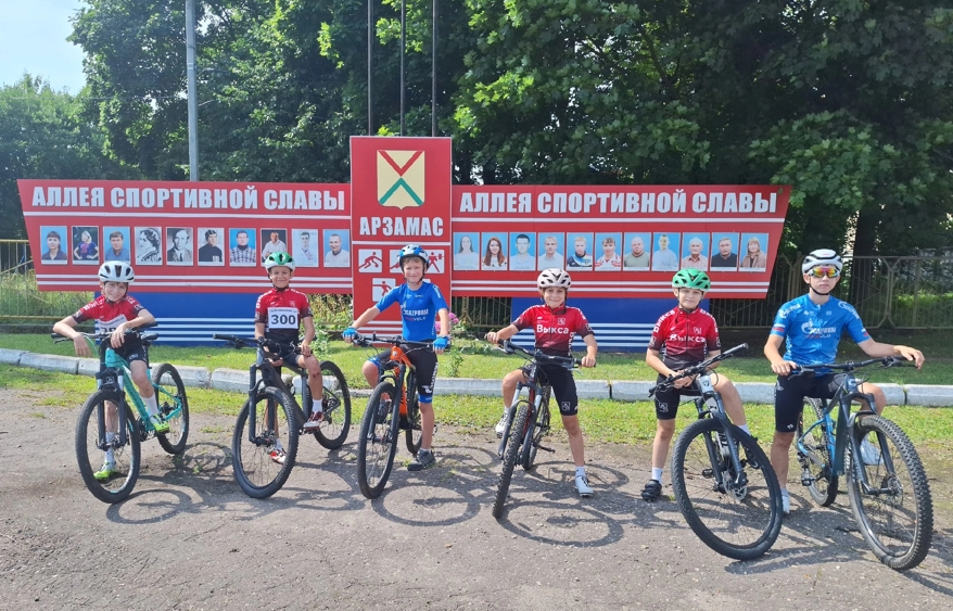 В Арзамасе прошли соревнования по велоспорту «Памяти КМС Г. Горшенина» и мемориал В. Н. Муравьева