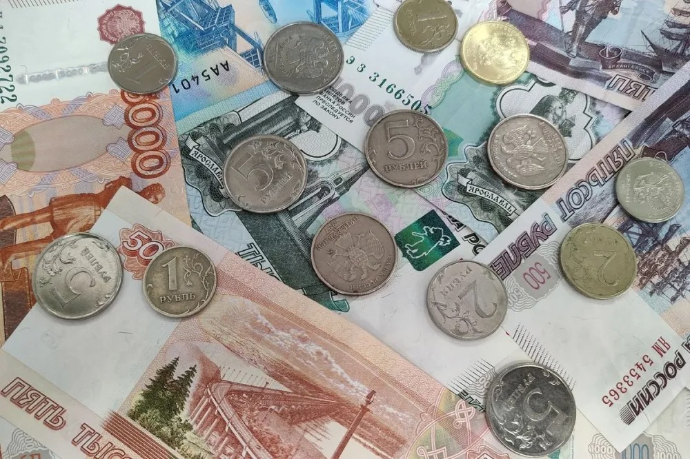 Житель Выксы хотел получить интим-услуги и лишился 4000 рублей