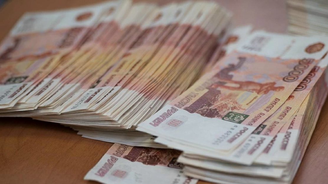 В Выксе мошенники обманули пенсионерку, похитив у неё более 300 тысяч рублей